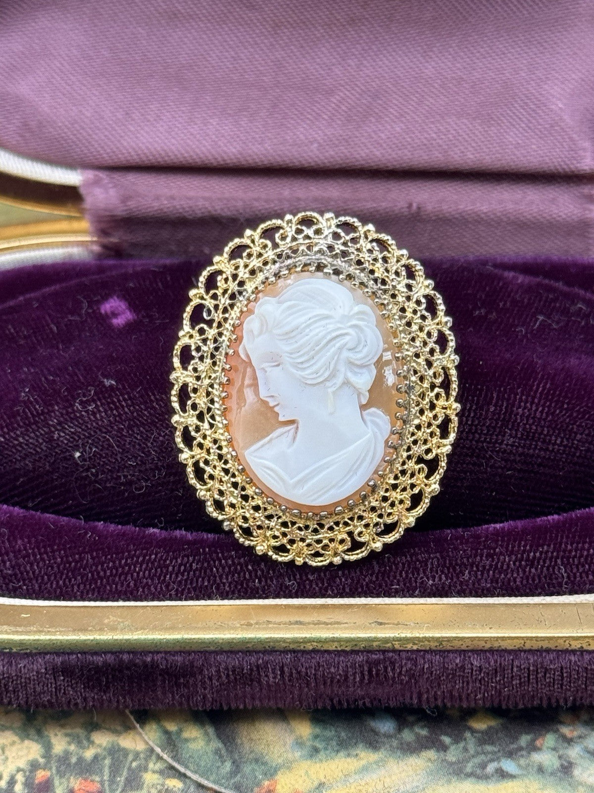 Vintage Carved Cameo Brooch Pendant Left Facing Signed KL Gold-Plated STERLING
