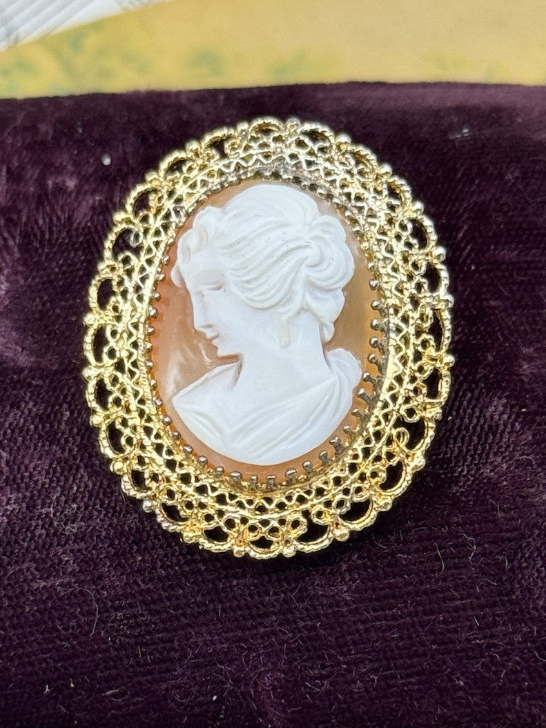 Vintage Cameo Brooch/Pendant Carved Cameo Left Facing Signed KL Gold-Plated STERLING