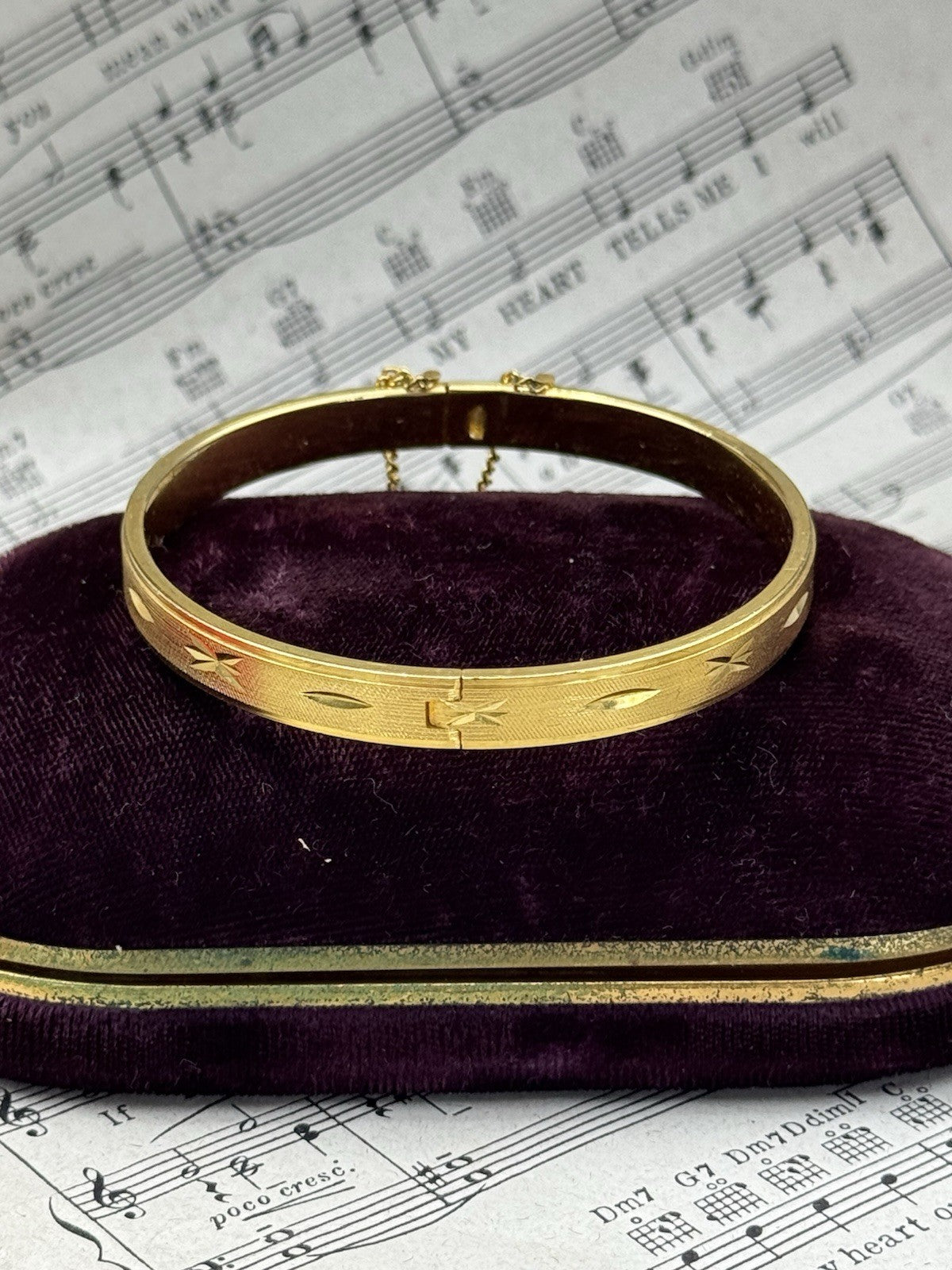 Vintage Goldtone Hinged Bangle Bracelet Geometric Design 7”+ SAFETY