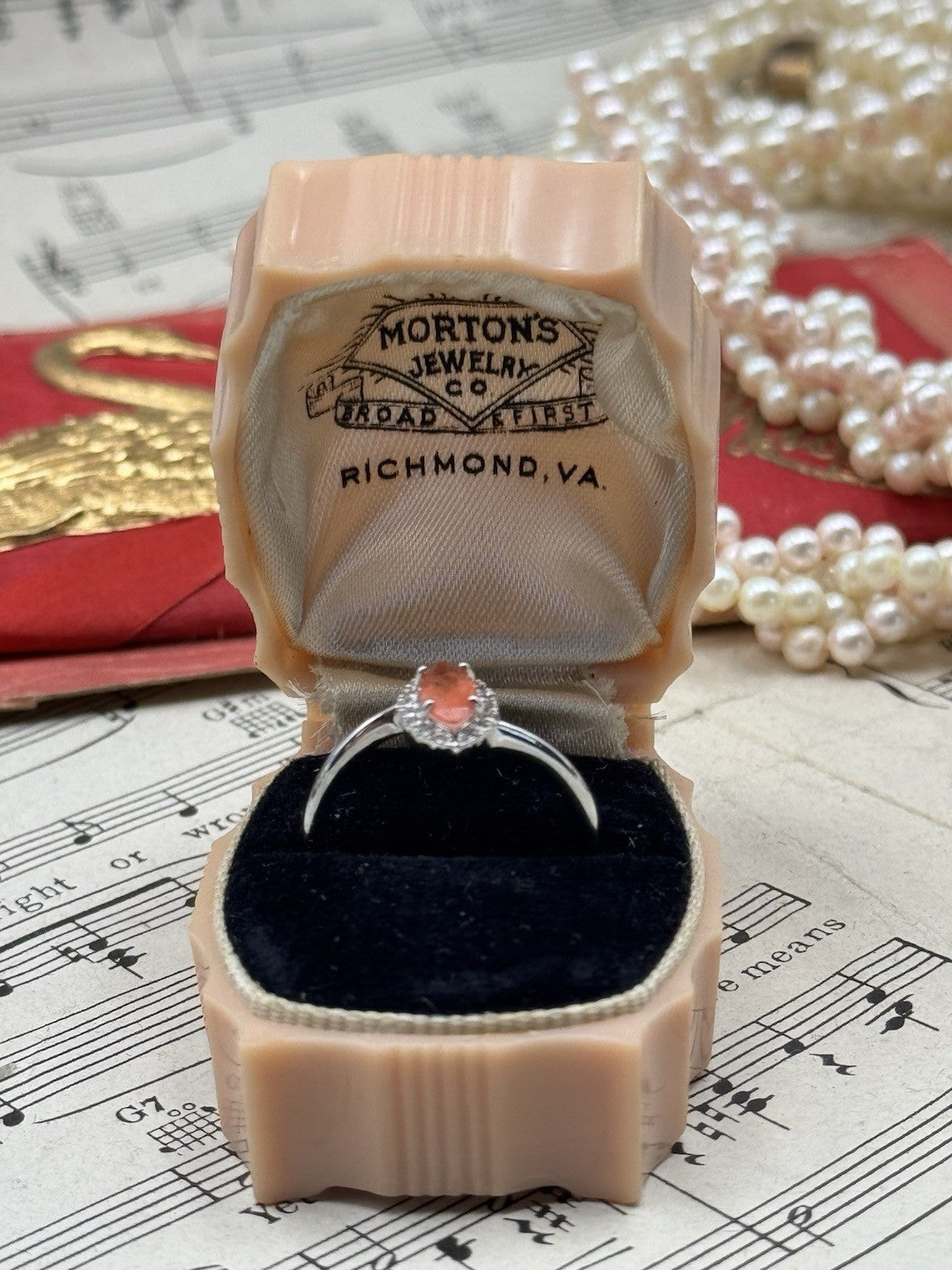 VINTAGE Art Deco Ring Box Morton’s Jewelry Co. Richmond VA - PALE PINK