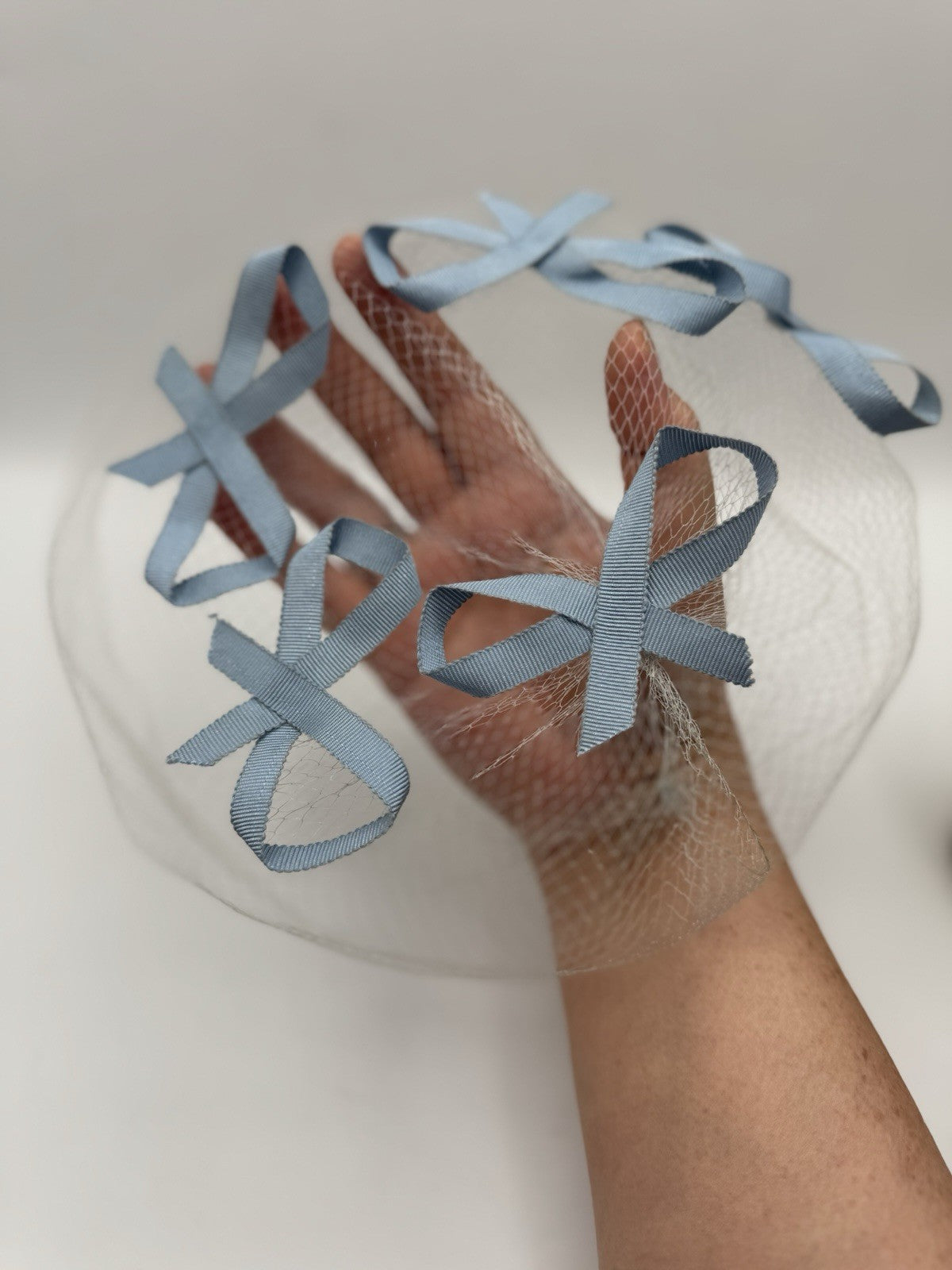 1960s Glamour Veil Powder Blue Bows Ca.10”
