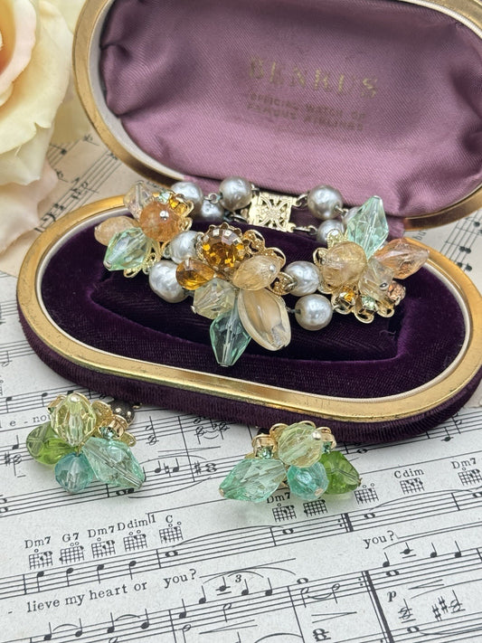 Vintage Pastel Green Goldtone Demi Parure Bracelet 6”+ Earrings Clip-on
