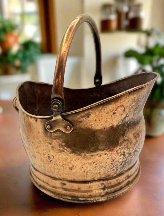 Antique English Copper Coal Scuttle Fireplace Log Bucket with Handle 15”
