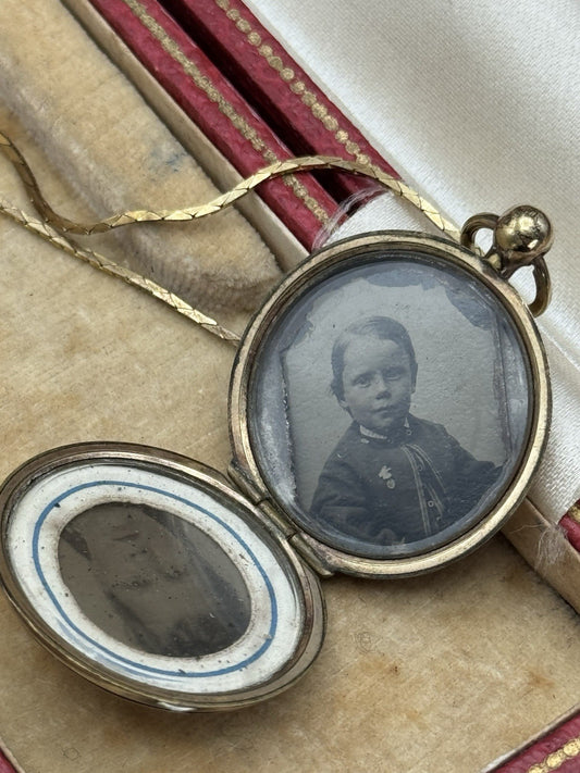 Antique Gold Filled Locket w/ Tintype Photos & Vintage 18” Chain c.1800s