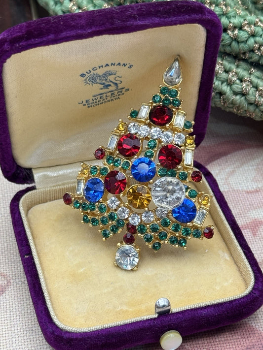 Vintage WEISS signed Christmas Tree Brooch 2.36” X 1.57”