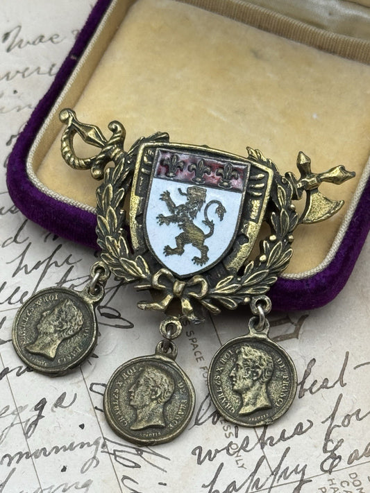 Coro Heraldic Brooch Lion Crest Shield Coin Dangles Vintage 2”