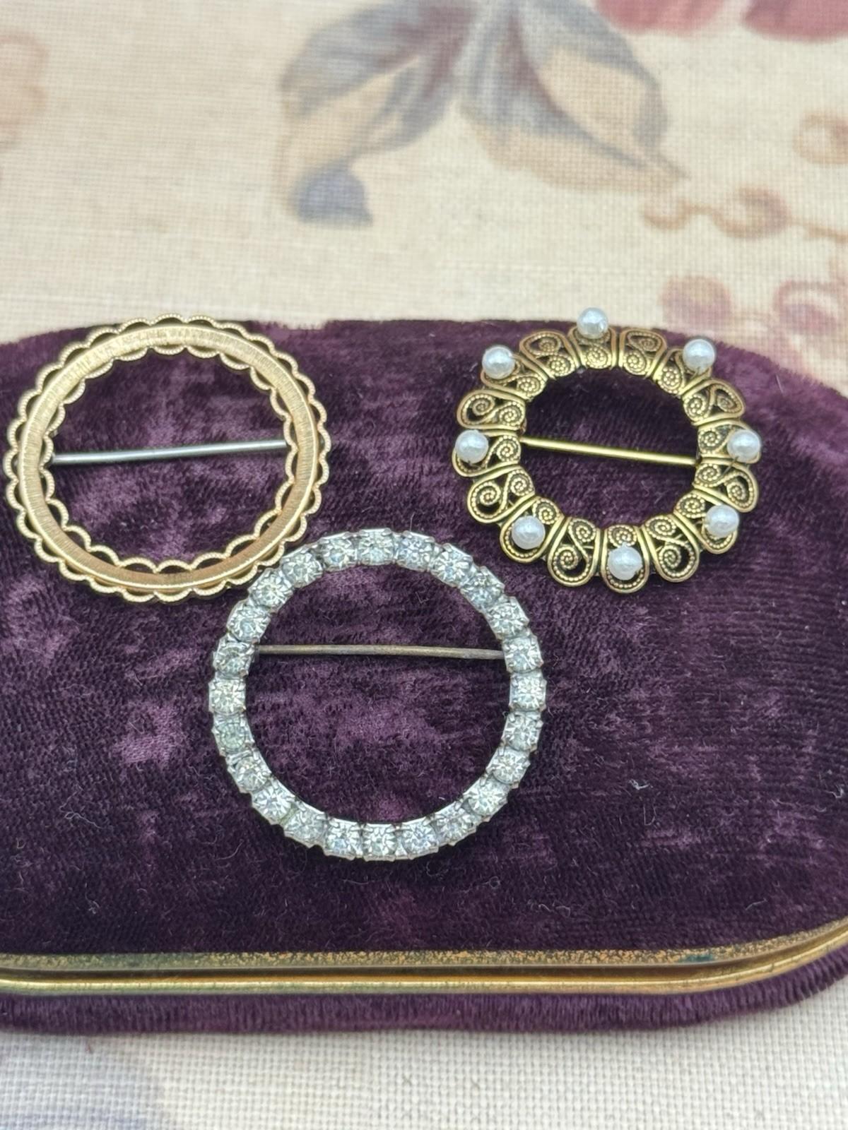 Vintage Circle Brooch Lot Rhinestone Faux Pearl Gold Tone Pin Set of 3