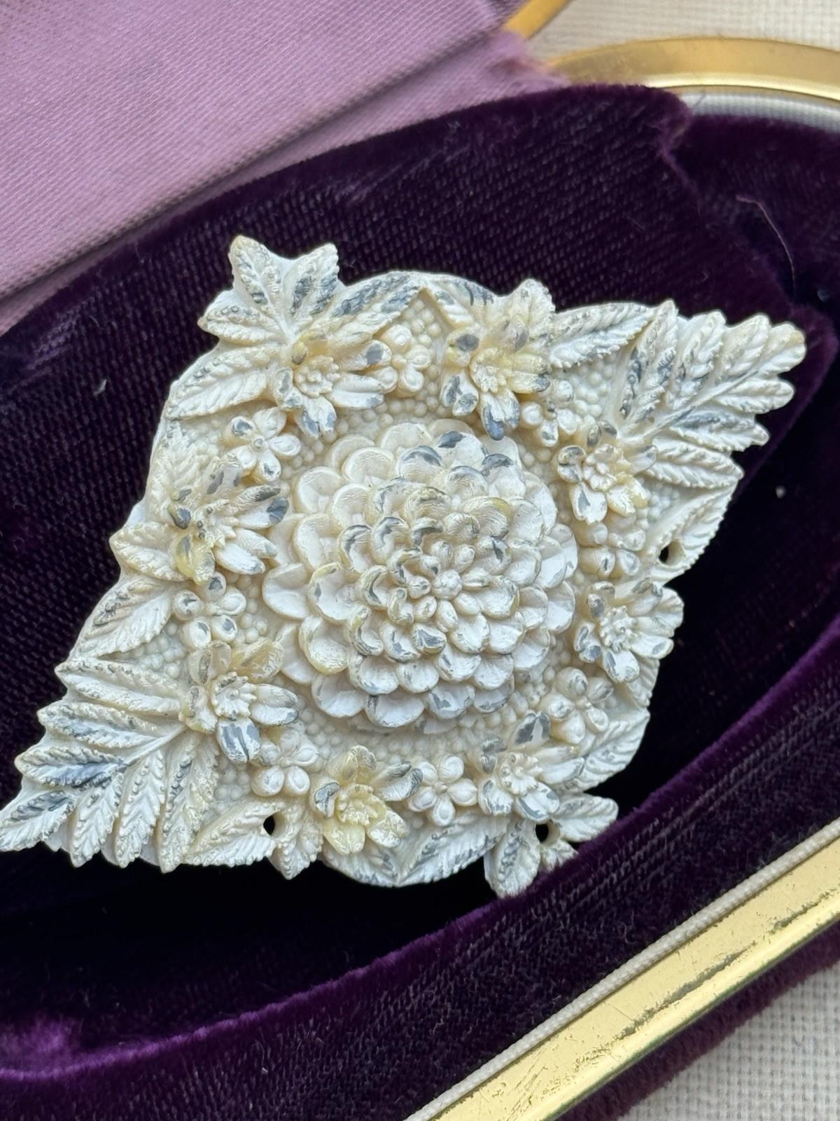 Vintage Brooch Early Plastics Floral Carved Chrysanthemum Flower Pin 2.5”