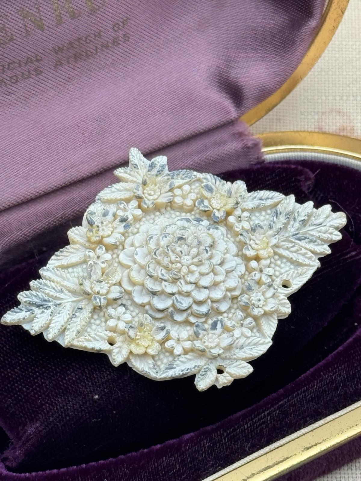 Vintage Brooch Early Plastics Floral Carved Chrysanthemum Flower Pin 2.5”