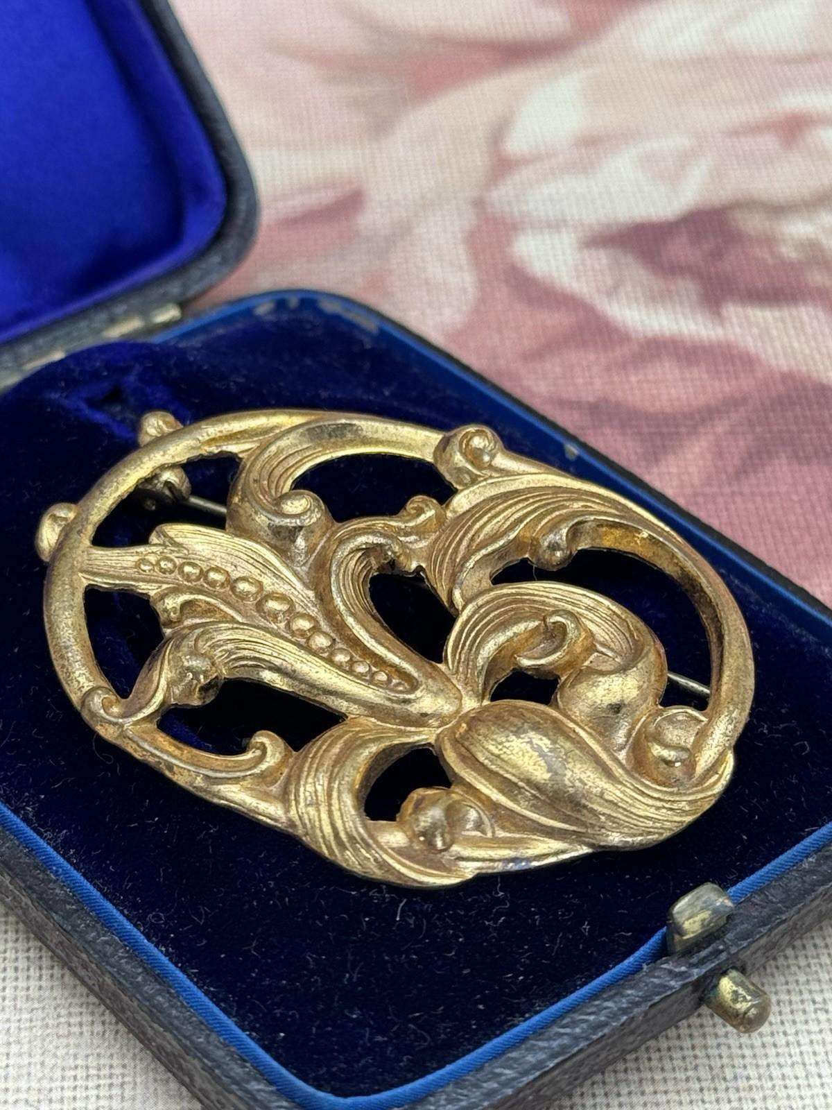 Antique Art Nouveau Gilt Brass Openwork Floral Brooch c.1900