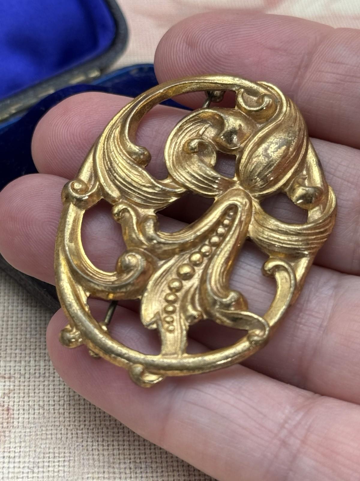 Antique Art Nouveau Gilt Brass Openwork Floral Brooch c.1900