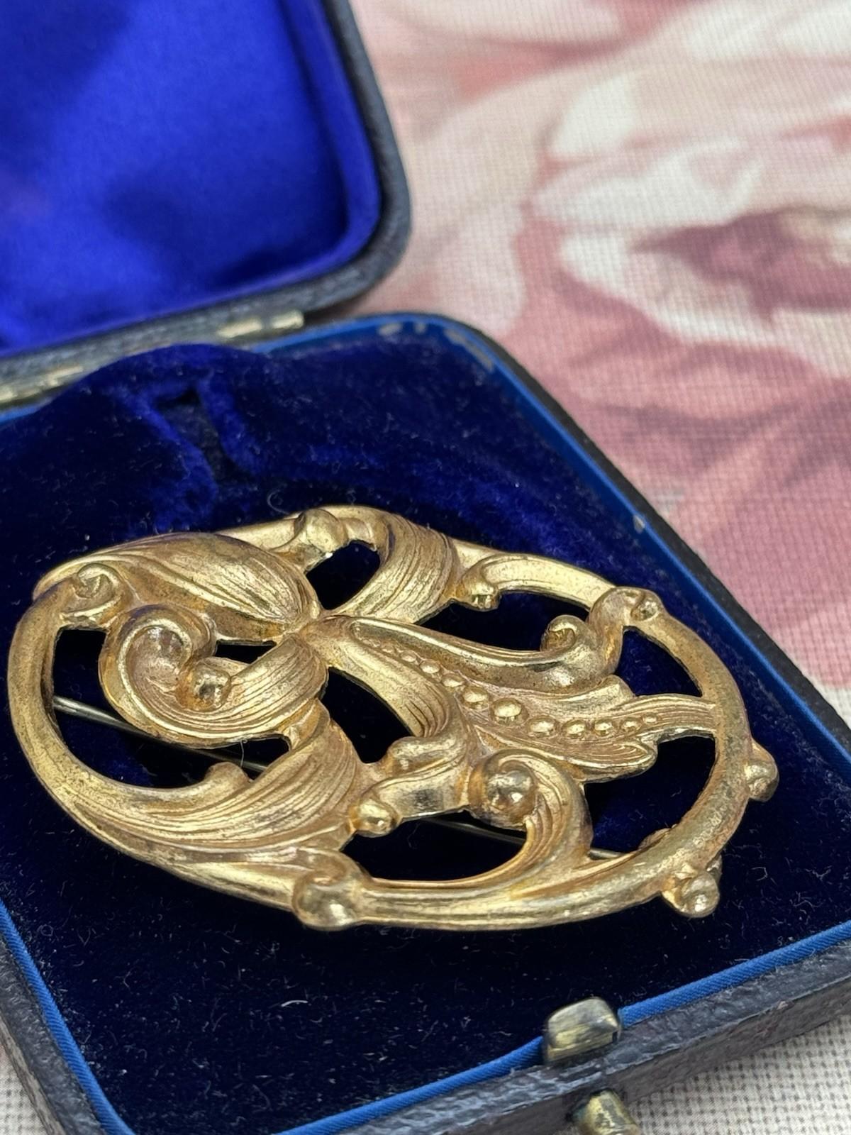 Antique Art Nouveau Gilt Brass Openwork Floral Brooch c.1900