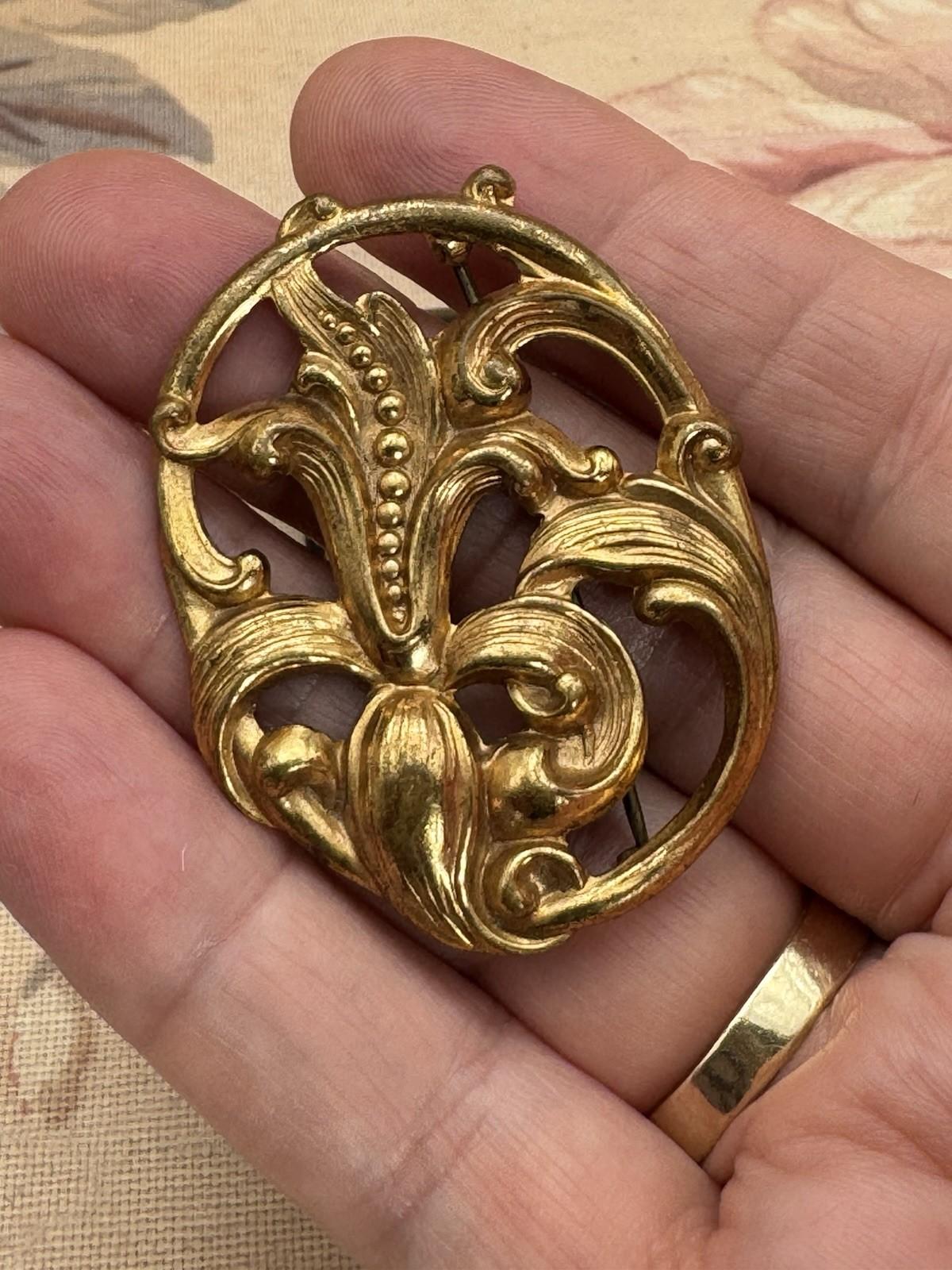Antique Art Nouveau Gilt Brass Openwork Floral Brooch c.1900