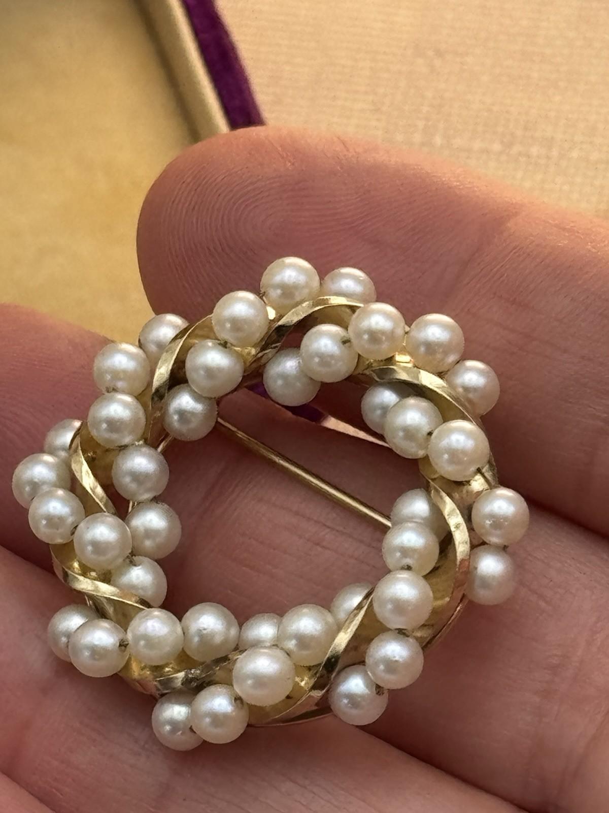 Vintage Winard 12K Gold Filled Faux Pearl Circle Brooch Pin