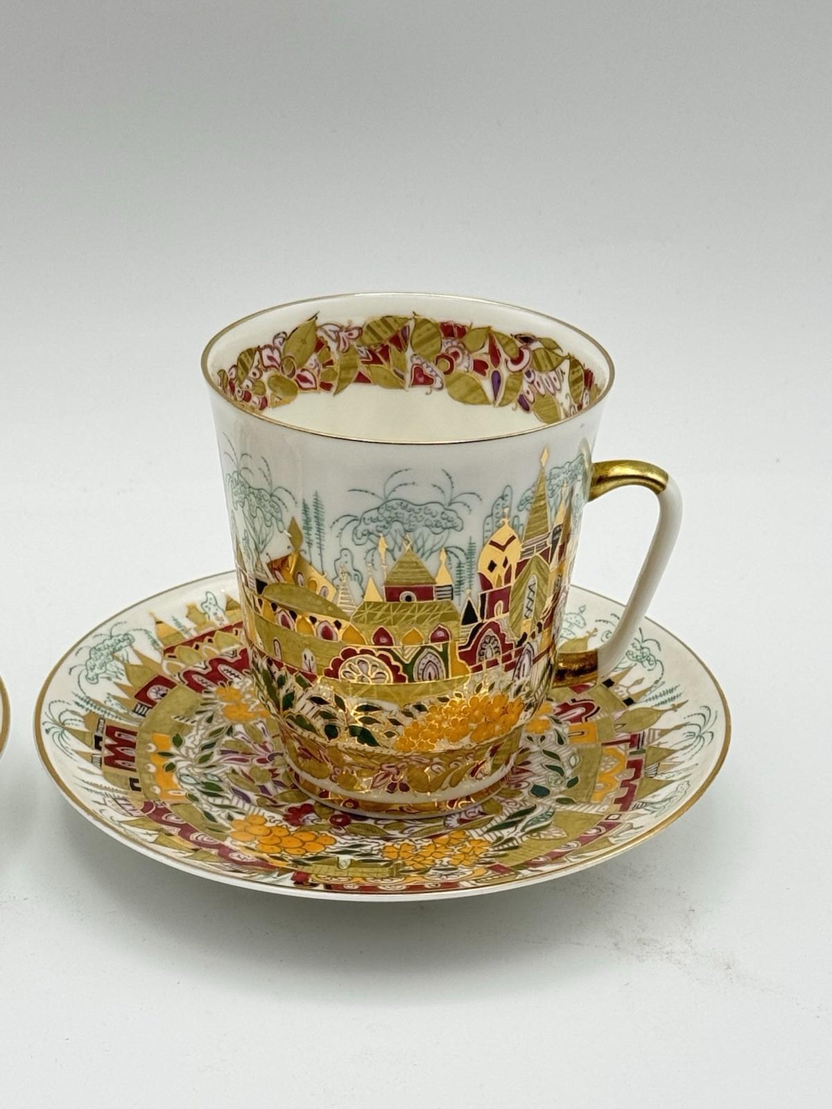 Pair Lomonosov Imperial Porcelain Golden Spring 2 Espresso Cups & Saucers 22K