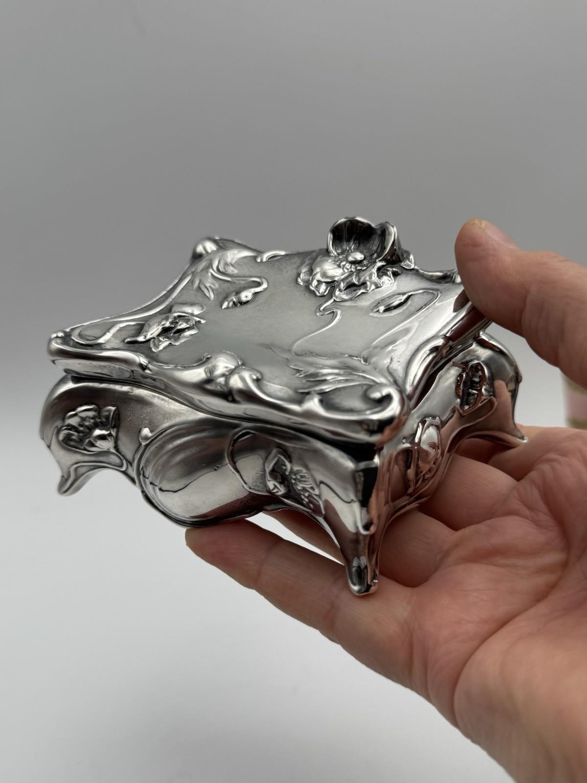 Art Nouveau Jewelry Box – Antique Rogers Silverplate, Floral Repousse EXQUISITE