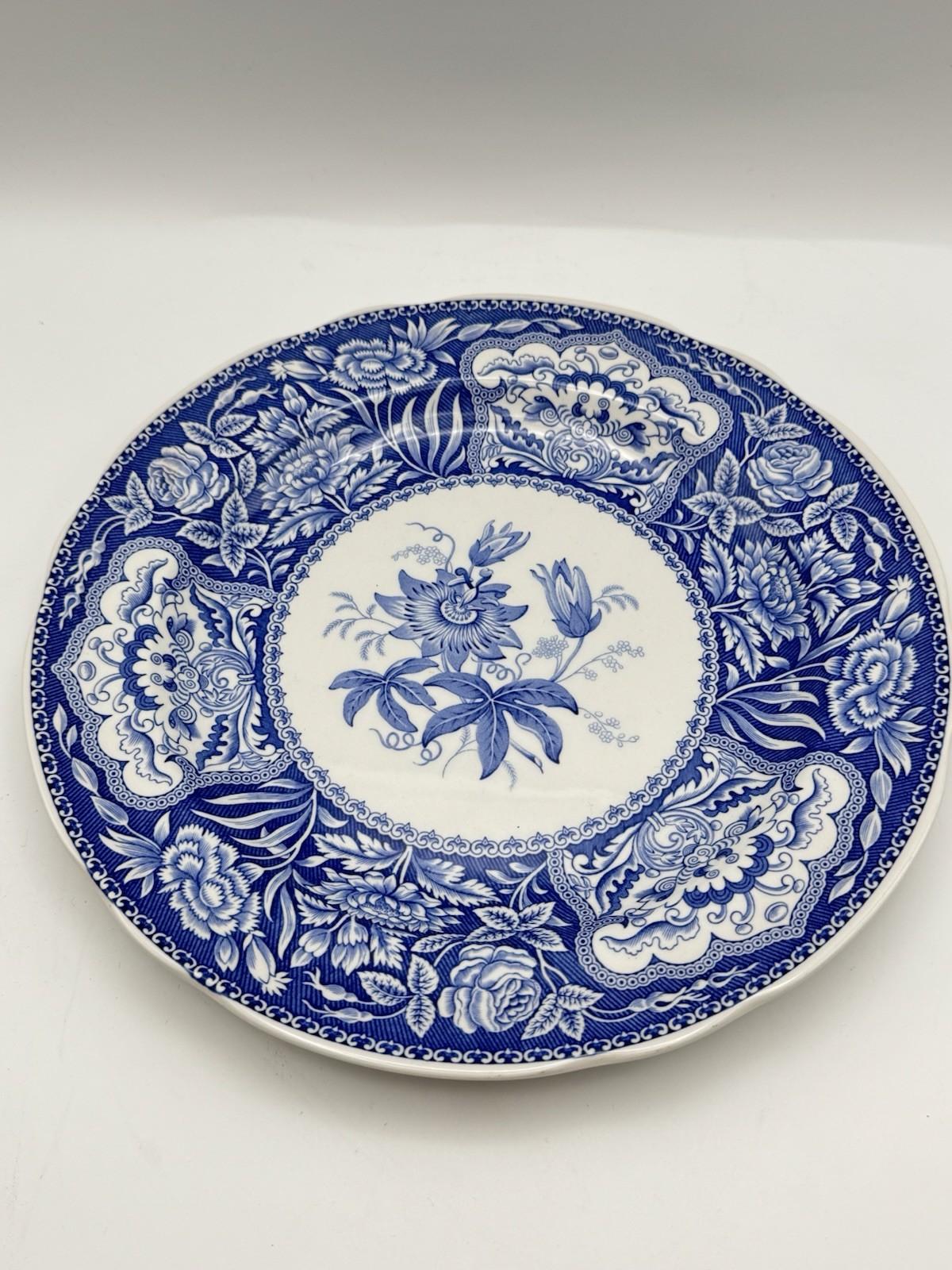 Spode Blue Room Collection Floral Plate 10.43 inch Diameter England