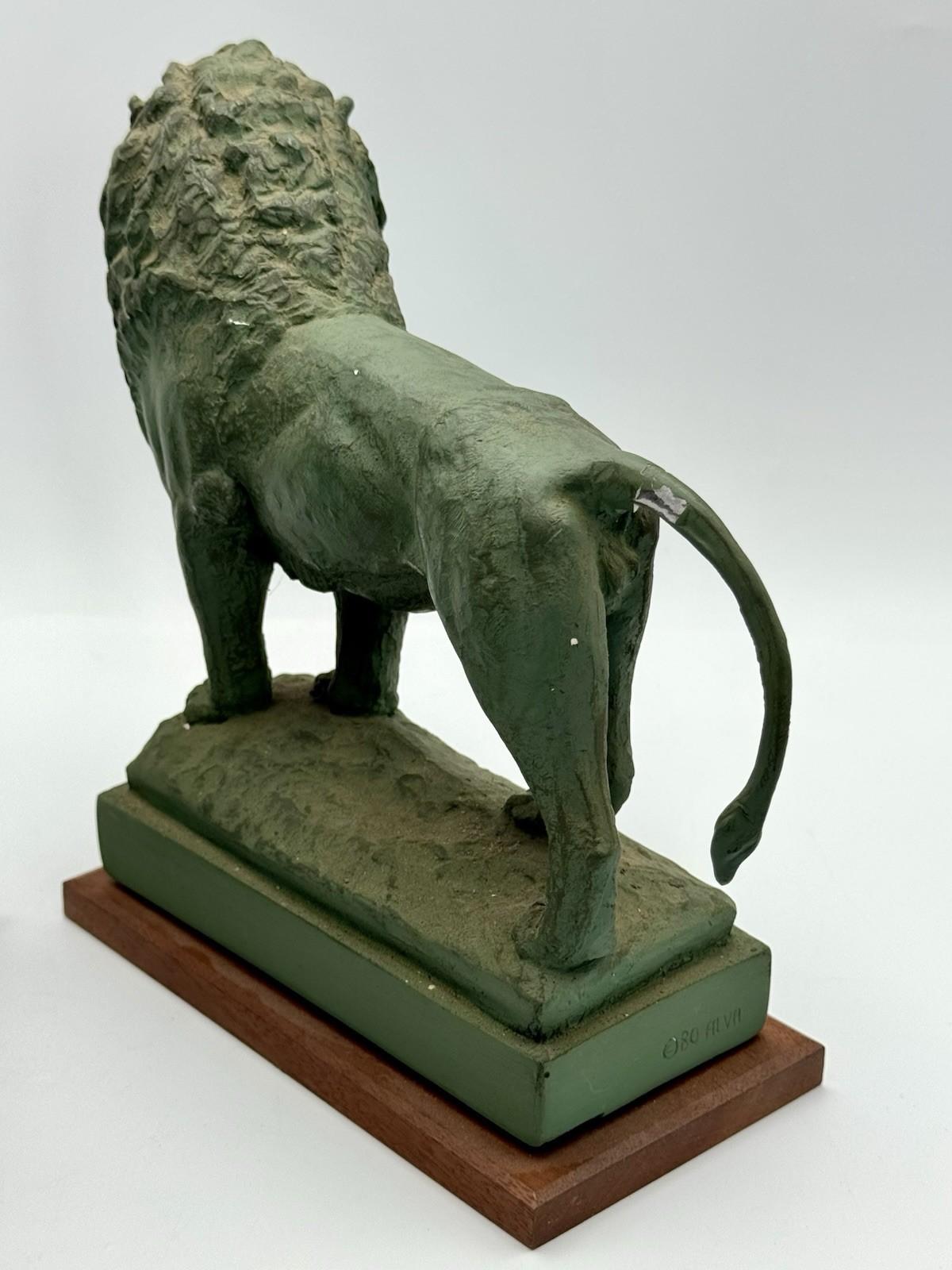 Pair Vintage Bookends Cast Metal Lions Wood Base 9”h Verdigris Finish Opposing