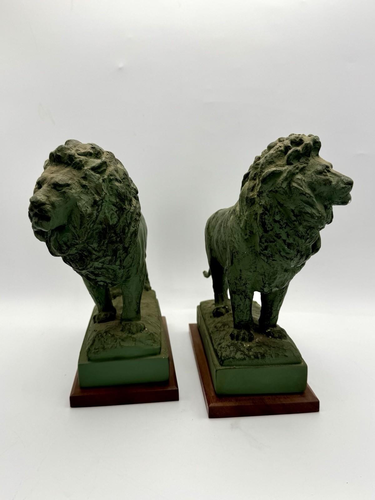 Pair Vintage Bookends Cast Metal Lions Wood Base 9”h Verdigris Finish Opposing