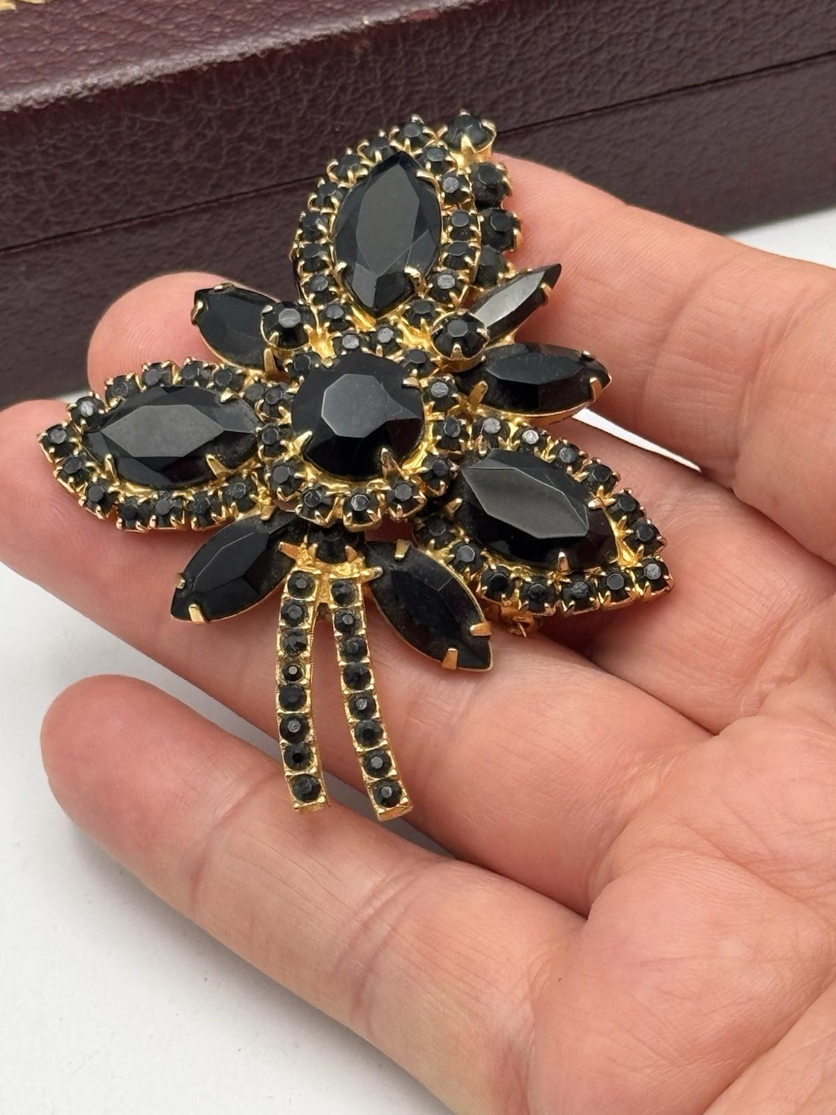 Vintage Black Rhinestone Brooch Juliana Style Floral Spray Gold Tone 2.6in