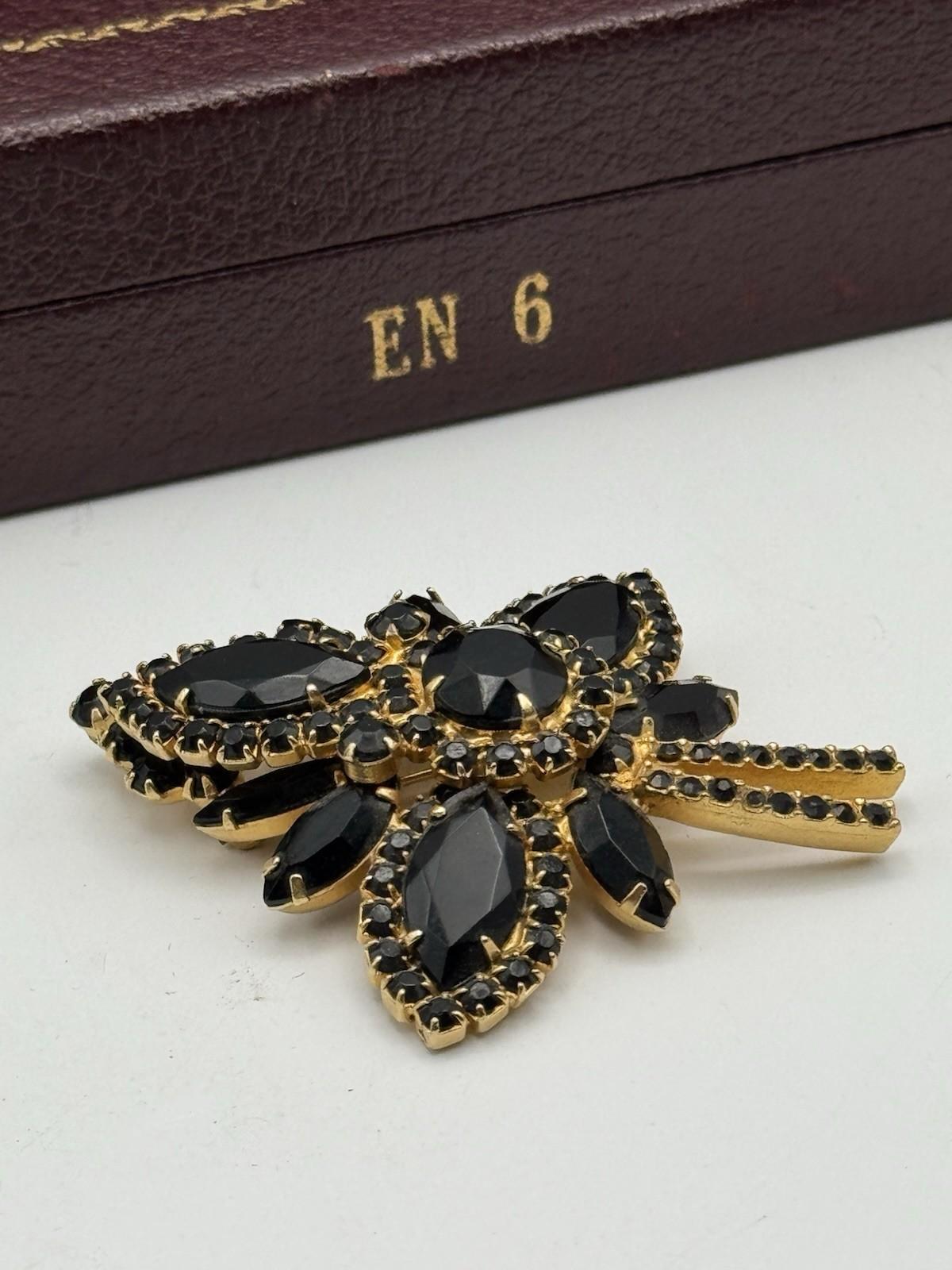 Vintage Black Rhinestone Brooch Juliana Style Floral Spray Gold Tone 2.6in