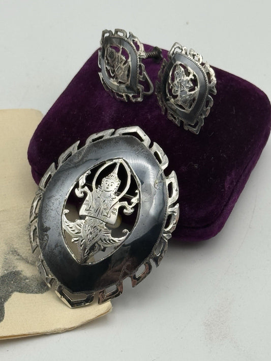 SIAM Sterling Niello Brooch & Screwback Earrings Set