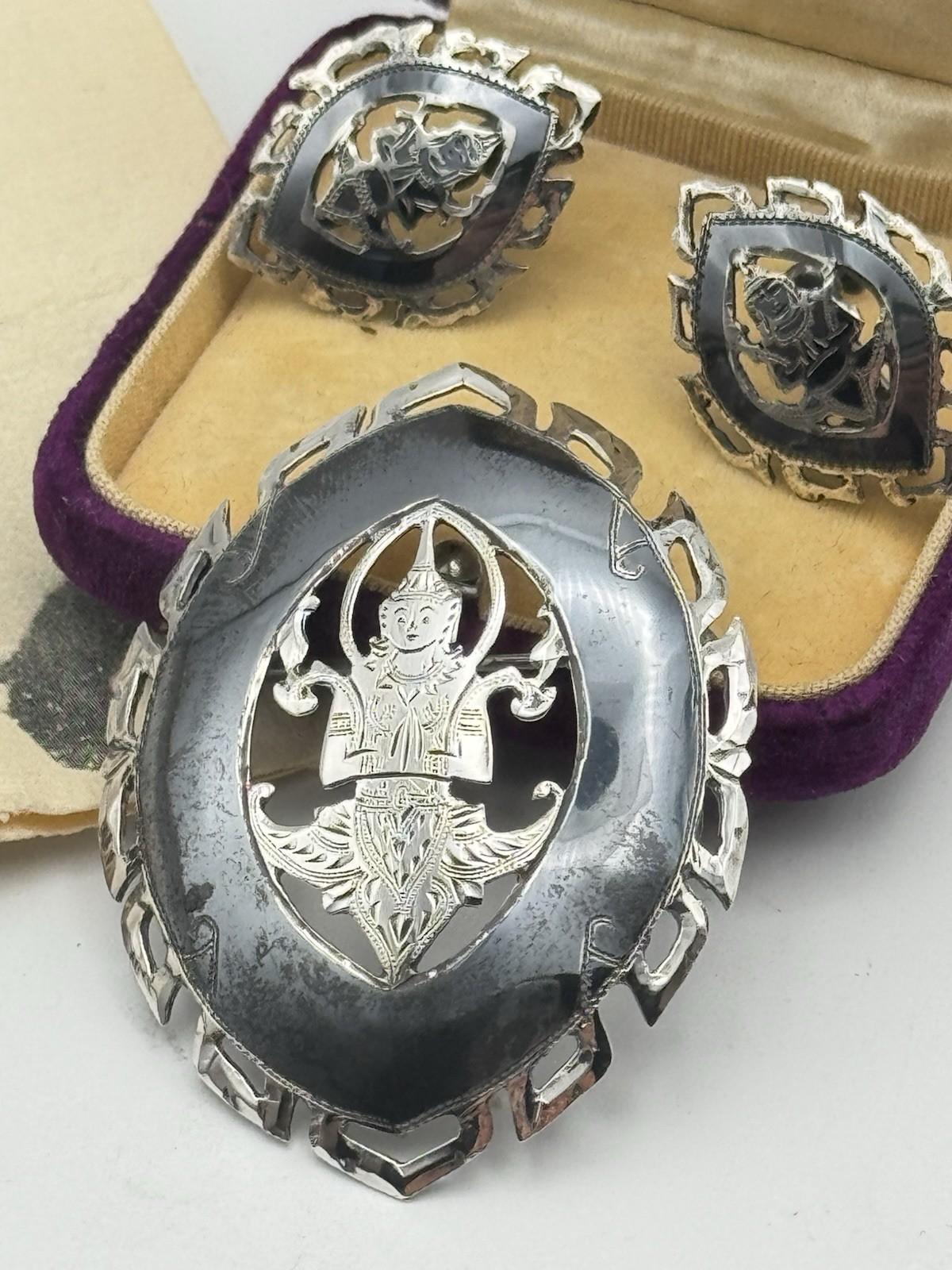 SIAM Sterling Niello Brooch & Screwback Earrings Set