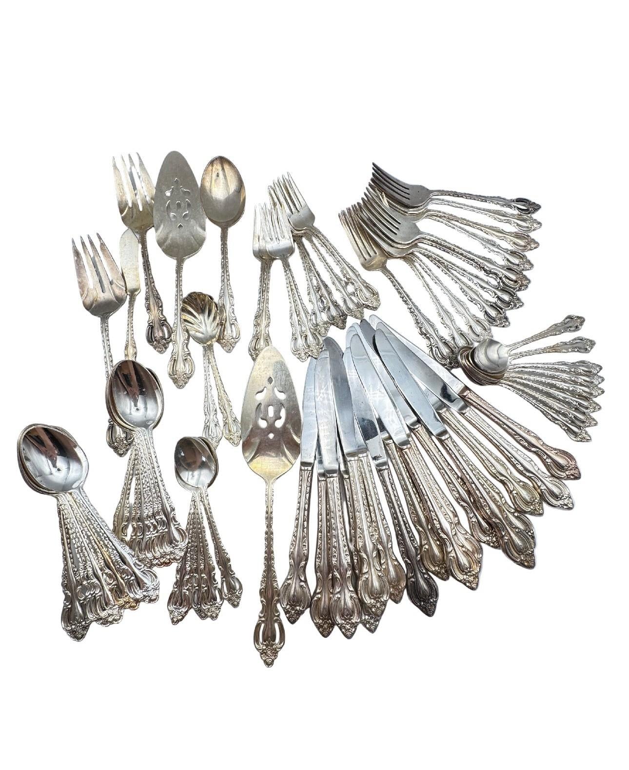 74 Pcs Countess International Silver 1969 Silverplate Flatware Set Cloth Case