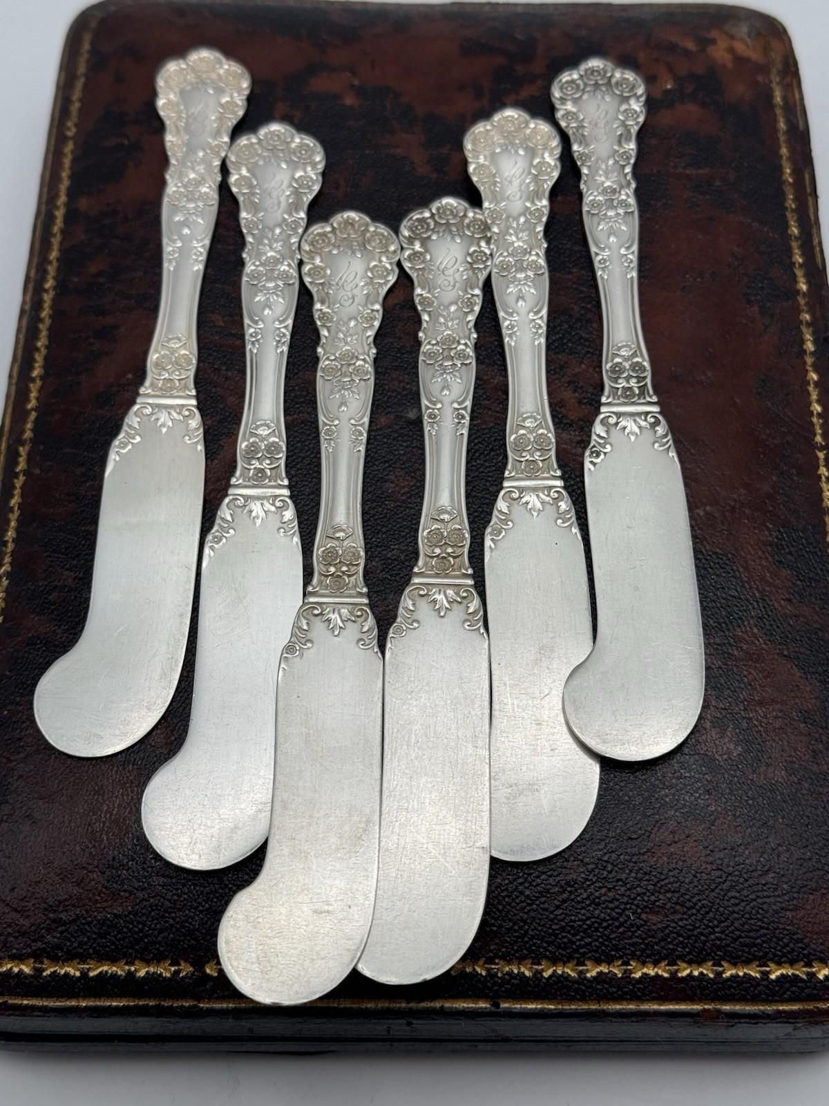 6 Sterling Gorham Buttercup Butter Knives Spreaders Pat 1900 Mono G - 142.6g