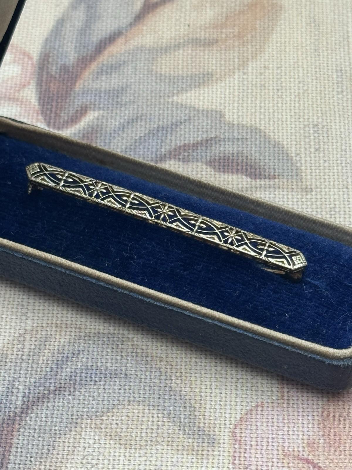Antique 14K Gold Filigree Bar Brooch Pin Circa 1910-20 2” 2.3g
