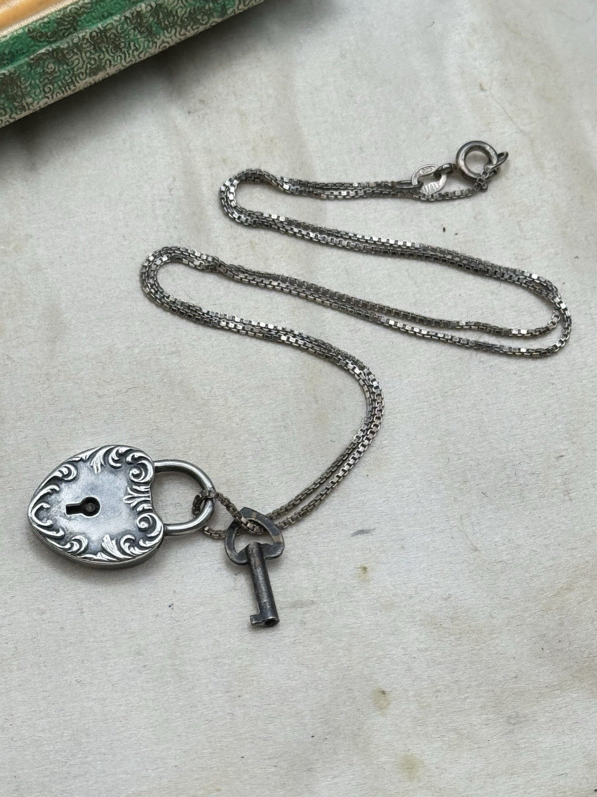 Antique Victorian Sterling Heart Padlock Locket Key 19” Sterling Chain Necklace