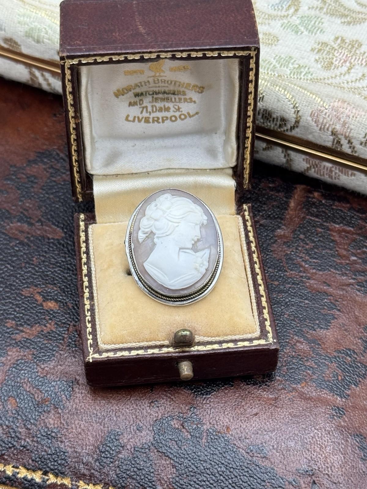 Vintage 800 Silver Shell Cameo Brooch Pendant Carved Lady Oval 1.1in x 0.75in