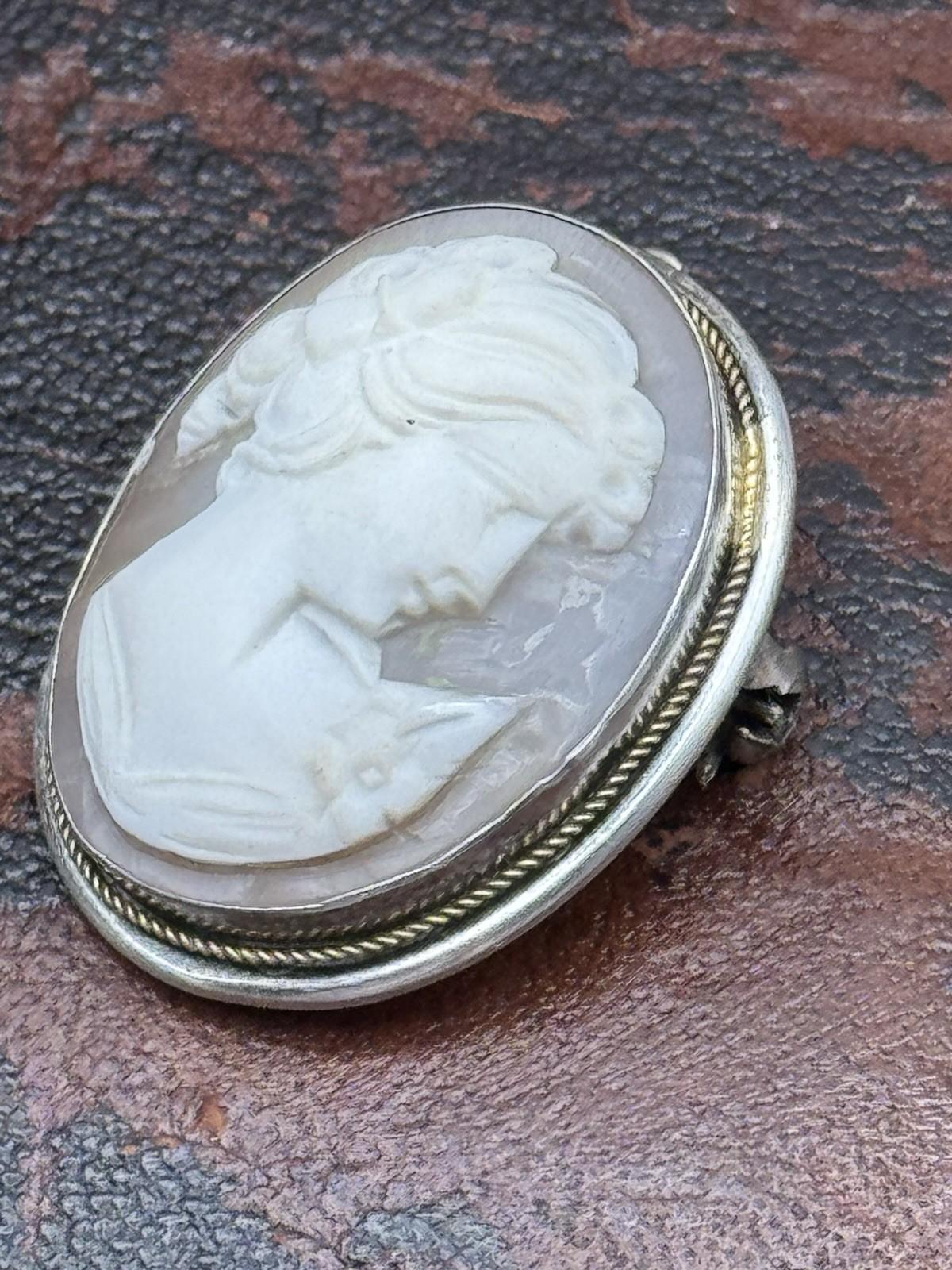 Vintage 800 Silver Shell Cameo Brooch Pendant Carved Lady Oval 1.1in x 0.75in