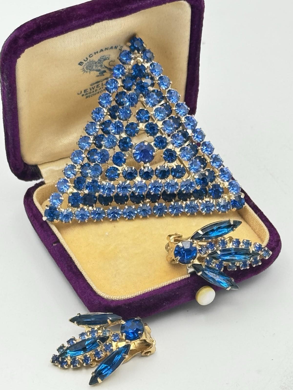 Vintage Jewelry Set Juliana Style Electric Blue Brooch & Earrings