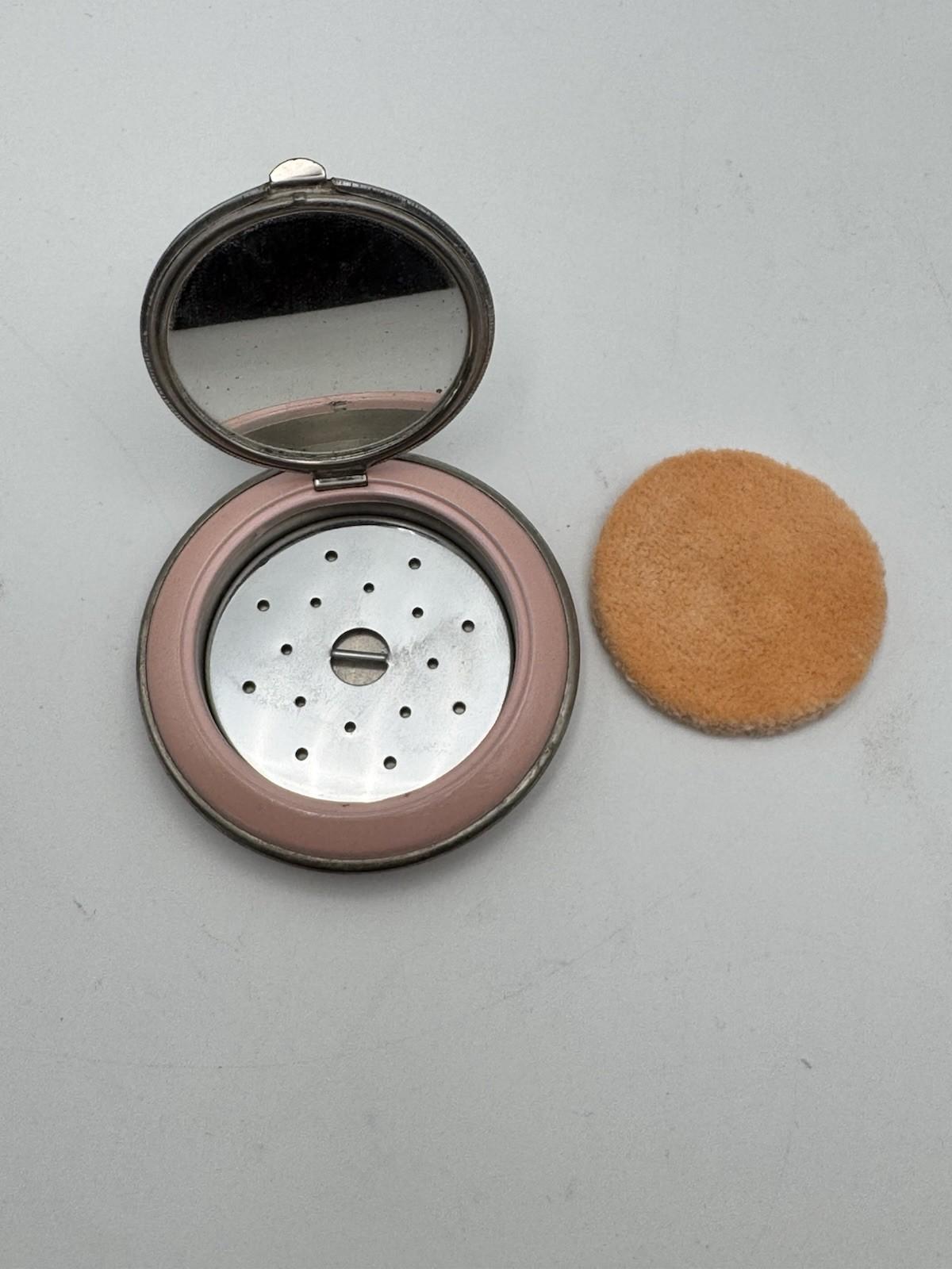Vintage Souvenir Compact Charleston West Virginia Pink Enamel Round 2.75”
