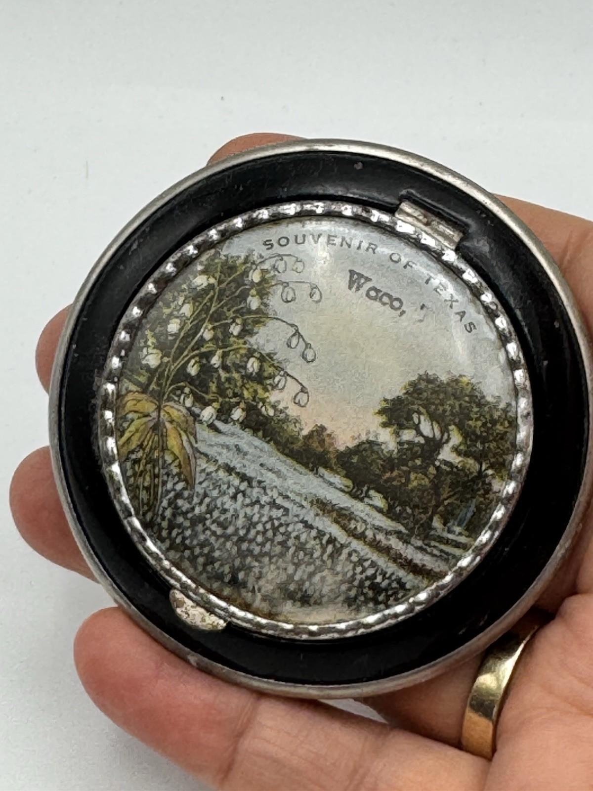Vintage Souvenir Compact Waco Texas Black Enamel Scenic Round 2.75”