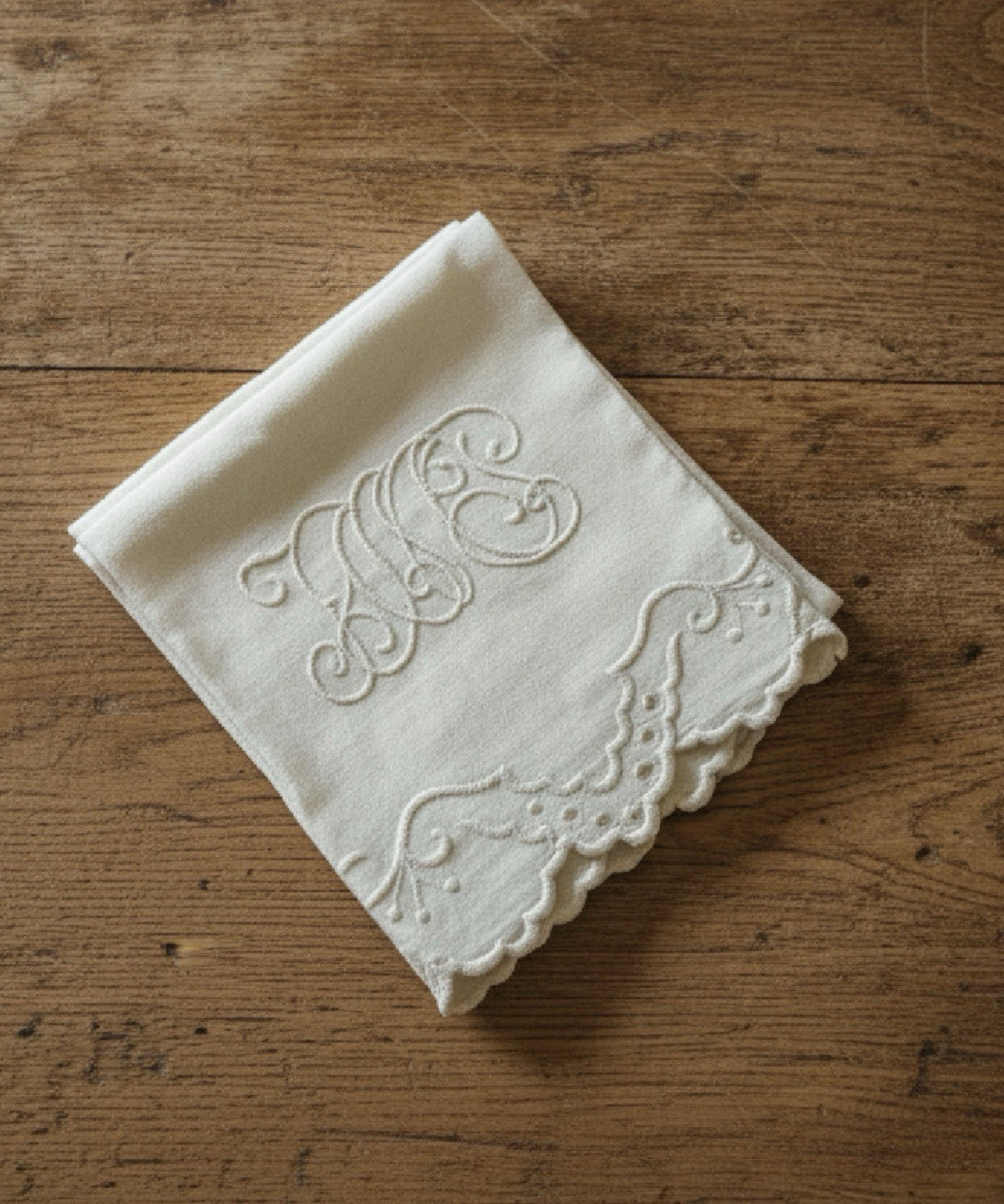 Antique Guest Towel Monogrammed Embroidered Scallop Edge Damask Linen 23” X 40”