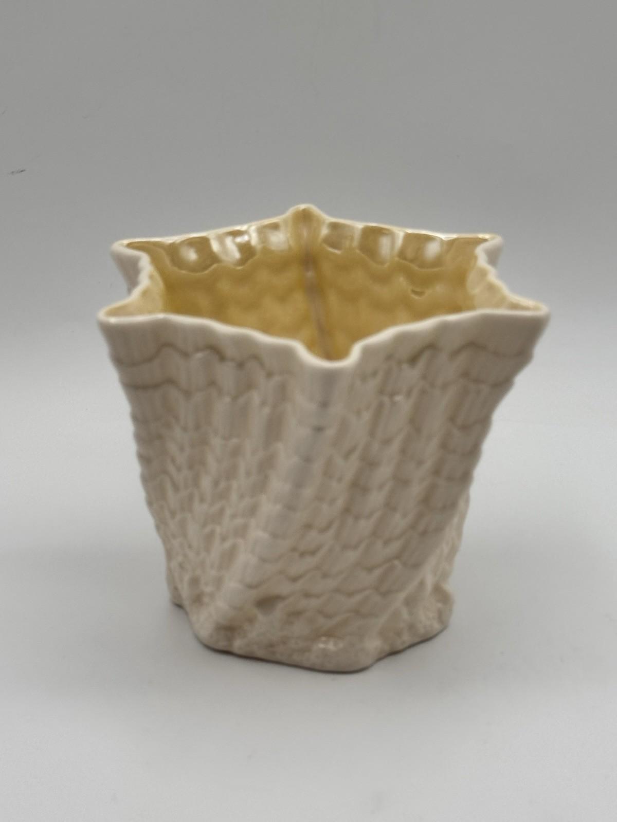 Vintage Belleek Vase Pot Twisted Shell Pattern 4.25” 6th Green Mark