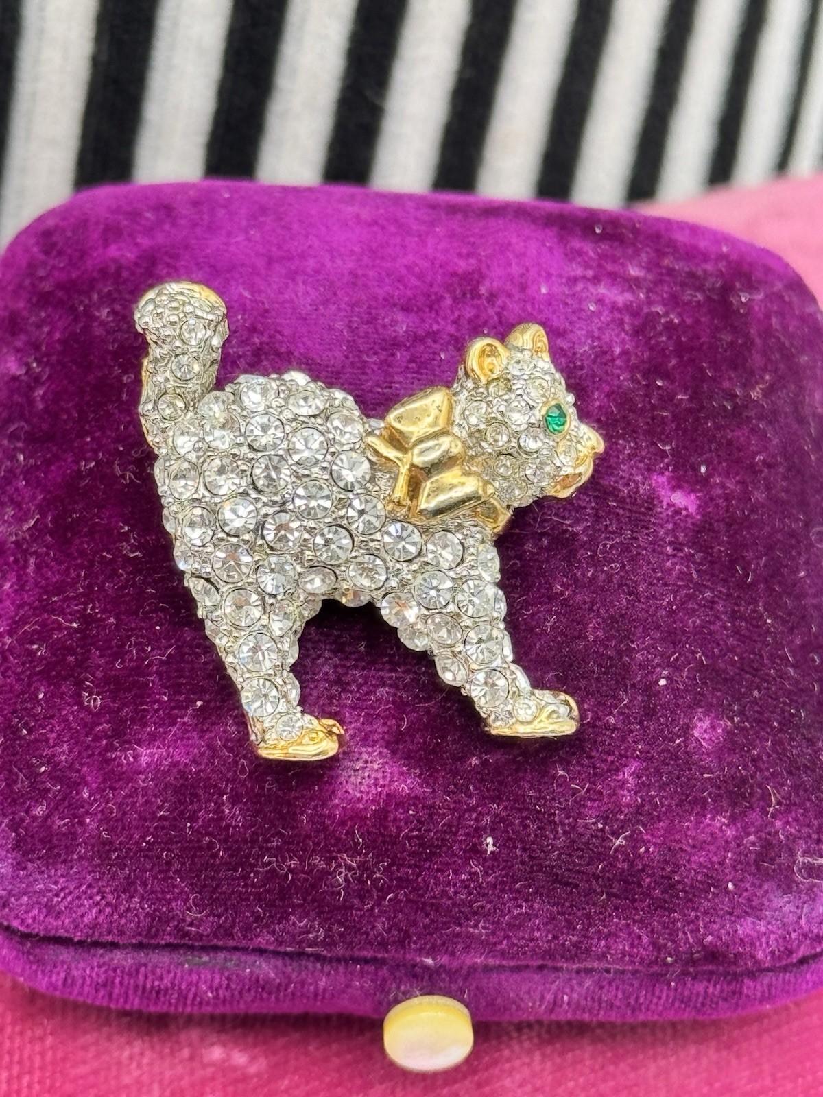 Vintage Rhinestone Cat Brooch Pin Goldtone Clear Crystals Green Eyes 1.25”