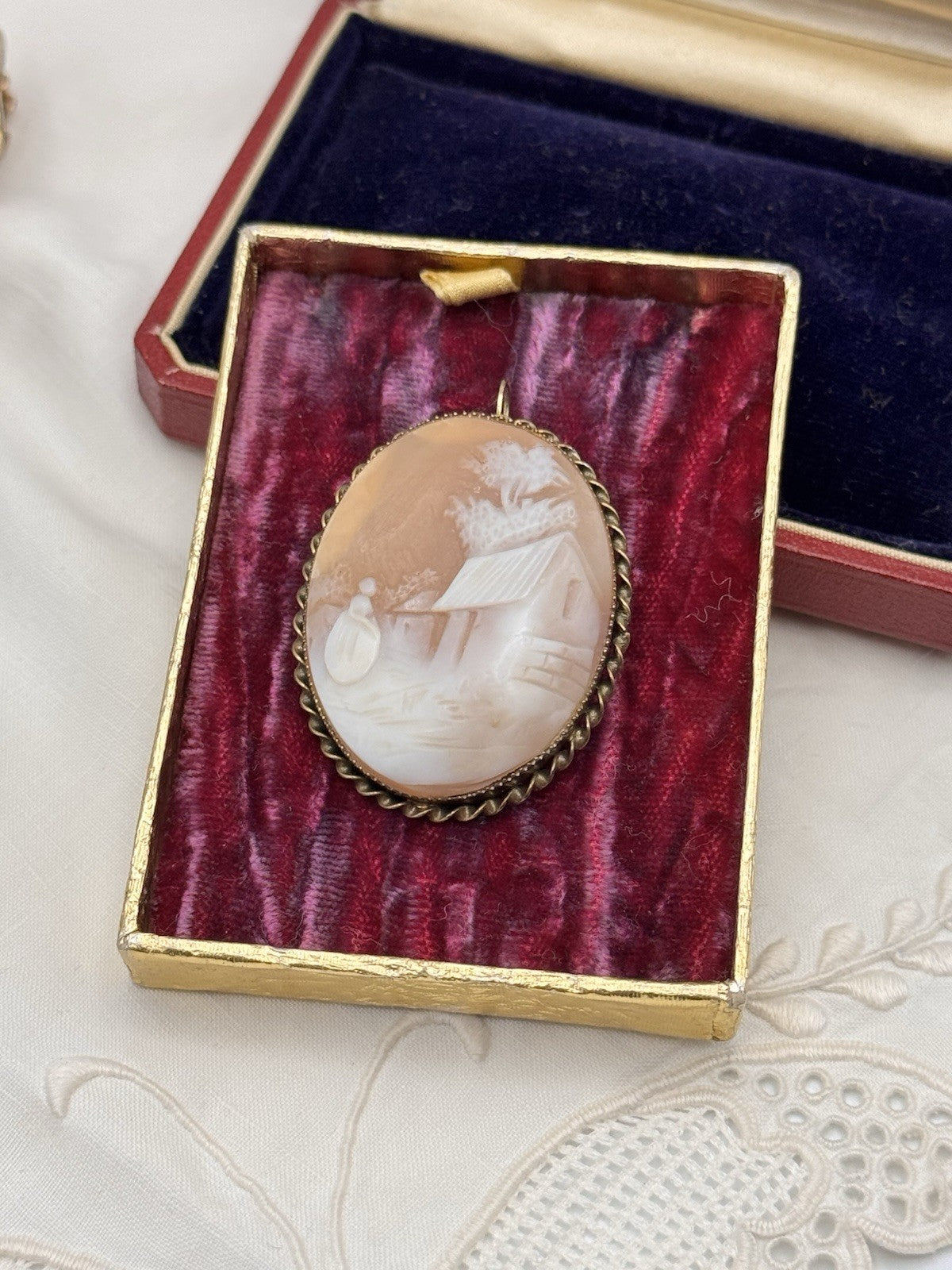 Rebecca At The Well Shell Cameo Brooch Pendant Gold Vermeil Sterling