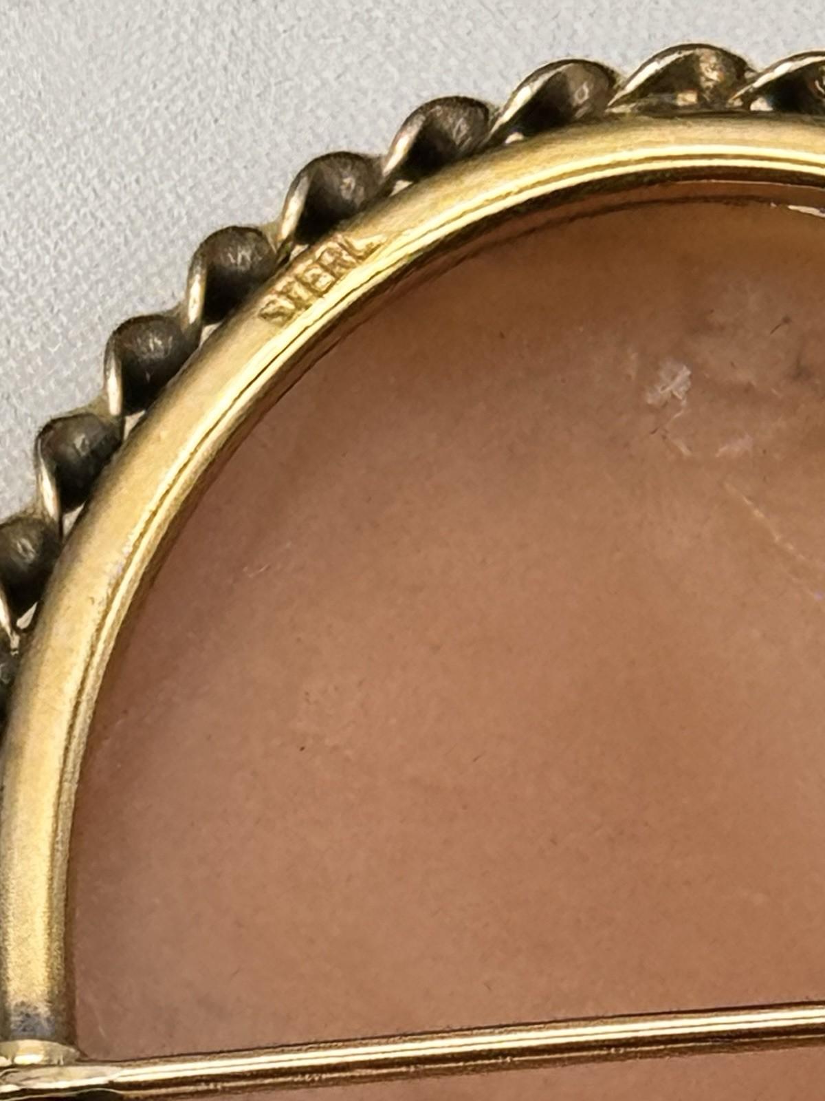 Rebecca At The Well Shell Cameo Brooch Pendant Gold Vermeil Sterling