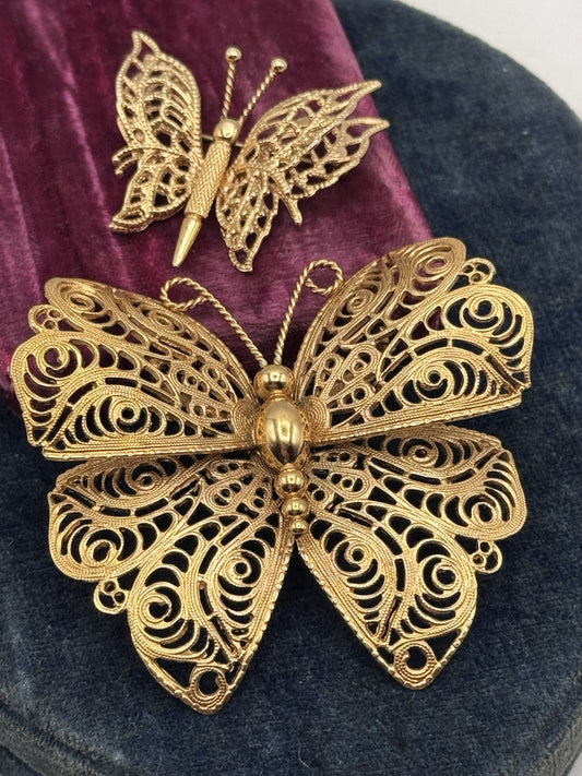 Brooch Set Monet Butterfly Gold Tone Filigree Large 2.5” Small 1.6” Vintage Pair