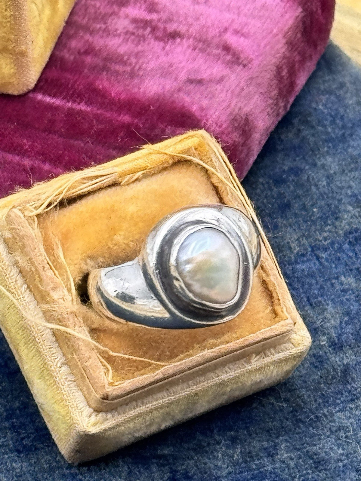 Sterling Silver Pearl Ring Modernist Size 6.75 Vintage Statement