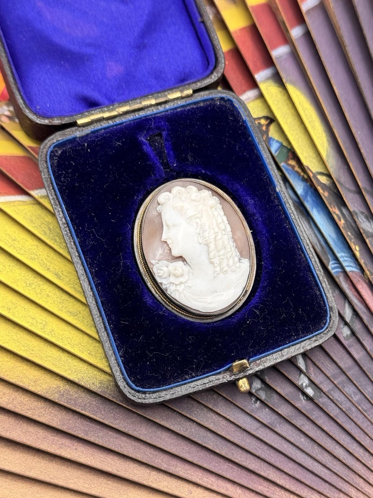 VICTORIAN Cameo Brooch Shell Carved Lady Left Facing C Clasp Rope Bezel Accent