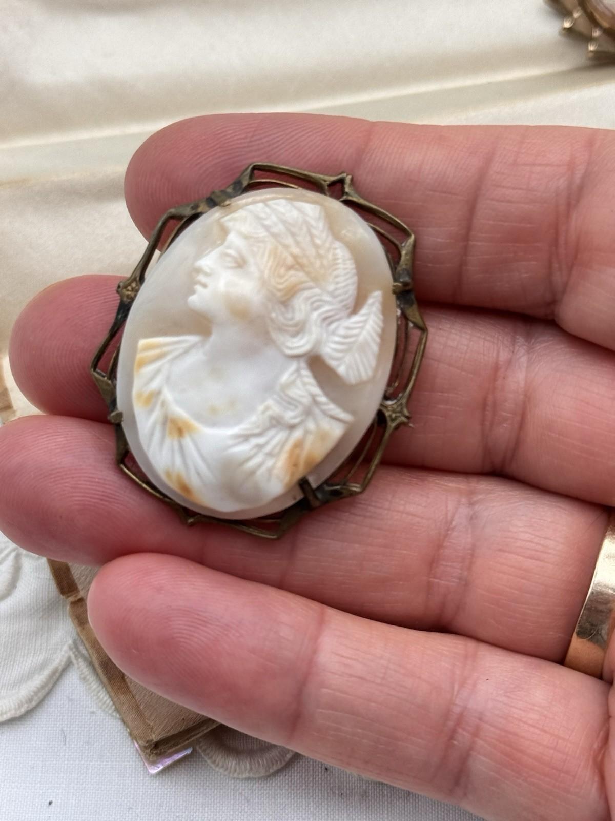 Vintage Cameo Brooch Shell Carved Goldtone Frame Art Nouveau Style
