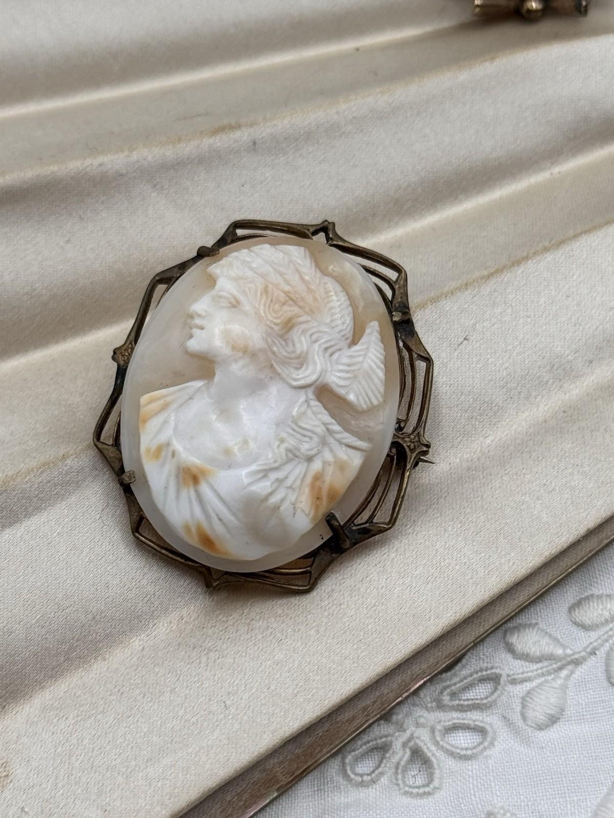 Vintage Cameo Brooch Shell Carved Goldtone Frame Art Nouveau Style