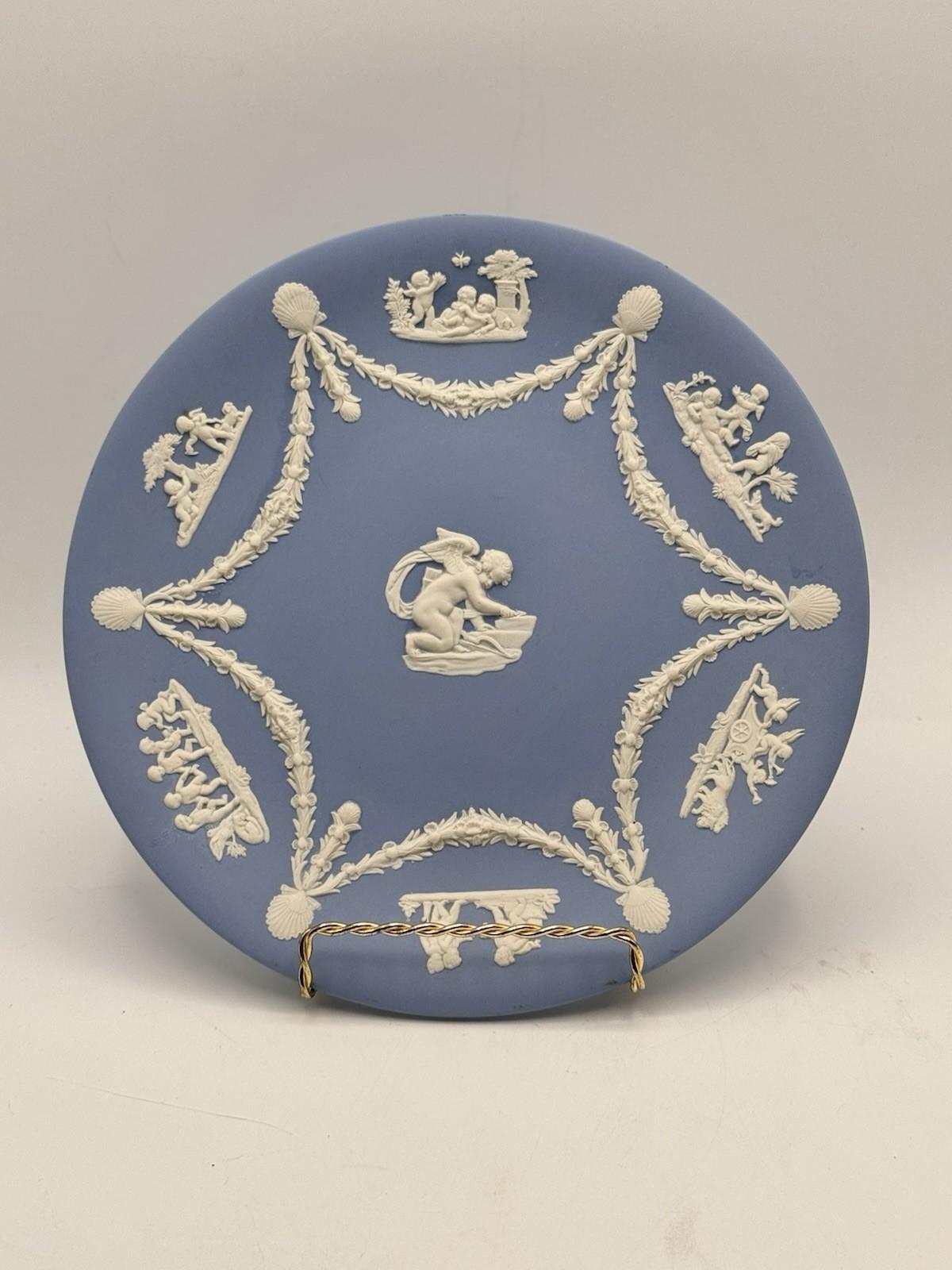 Wedgwood Jasperware Plate Blue White Cupid Cherub Relief 9 Inch