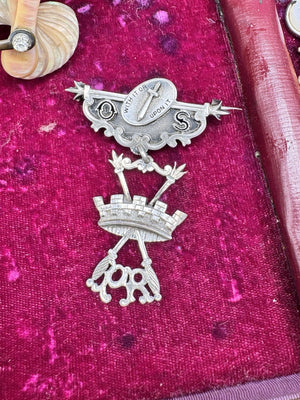 Antique Silver Medal Order Of Sparta Past Regent Jewel Caldwell Silver Masonic