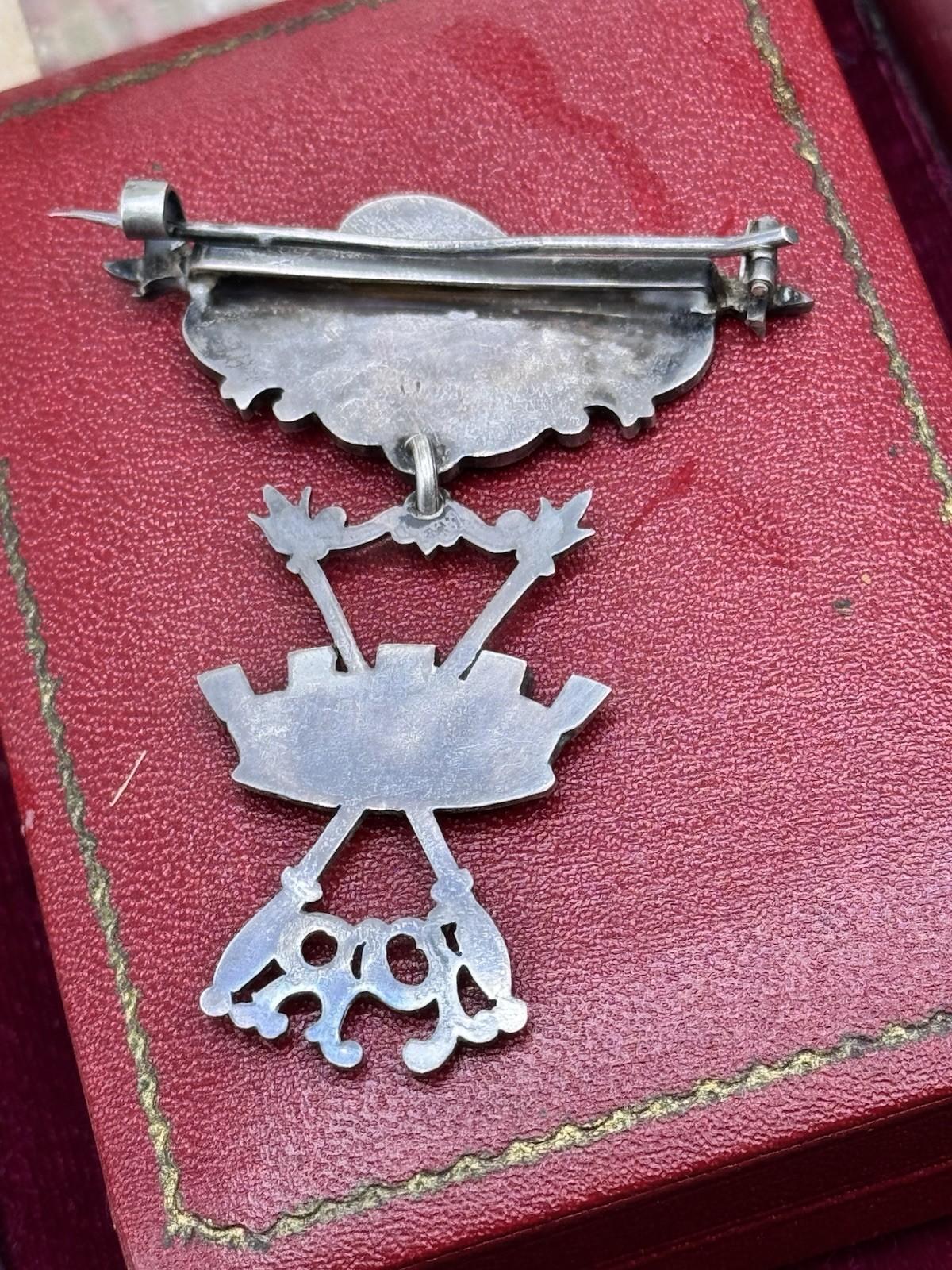 Antique Silver Medal Order Of Sparta Past Regent Jewel Caldwell Silver Masonic