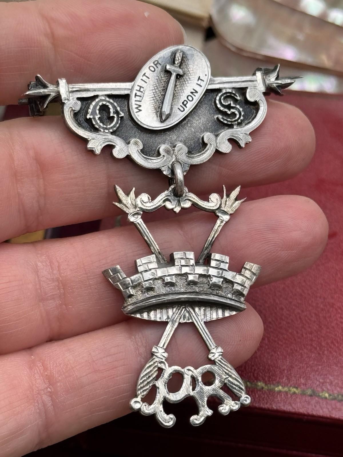 Antique Silver Medal Order Of Sparta Past Regent Jewel Caldwell Silver Masonic